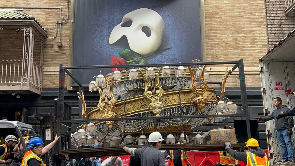 How the ‘Phantom of the Opera’ chandelier made its final exit
