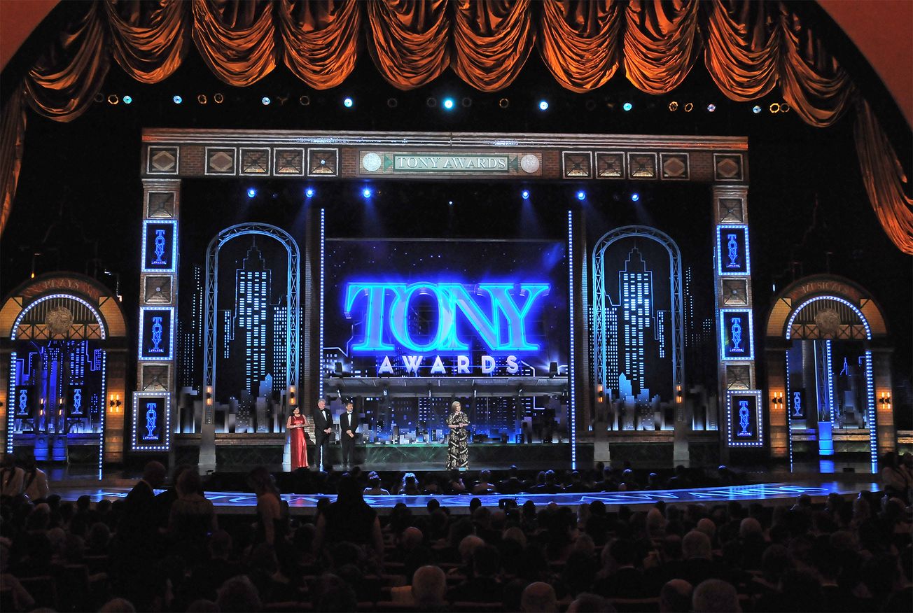 Tony Awards returns to full calendar of events