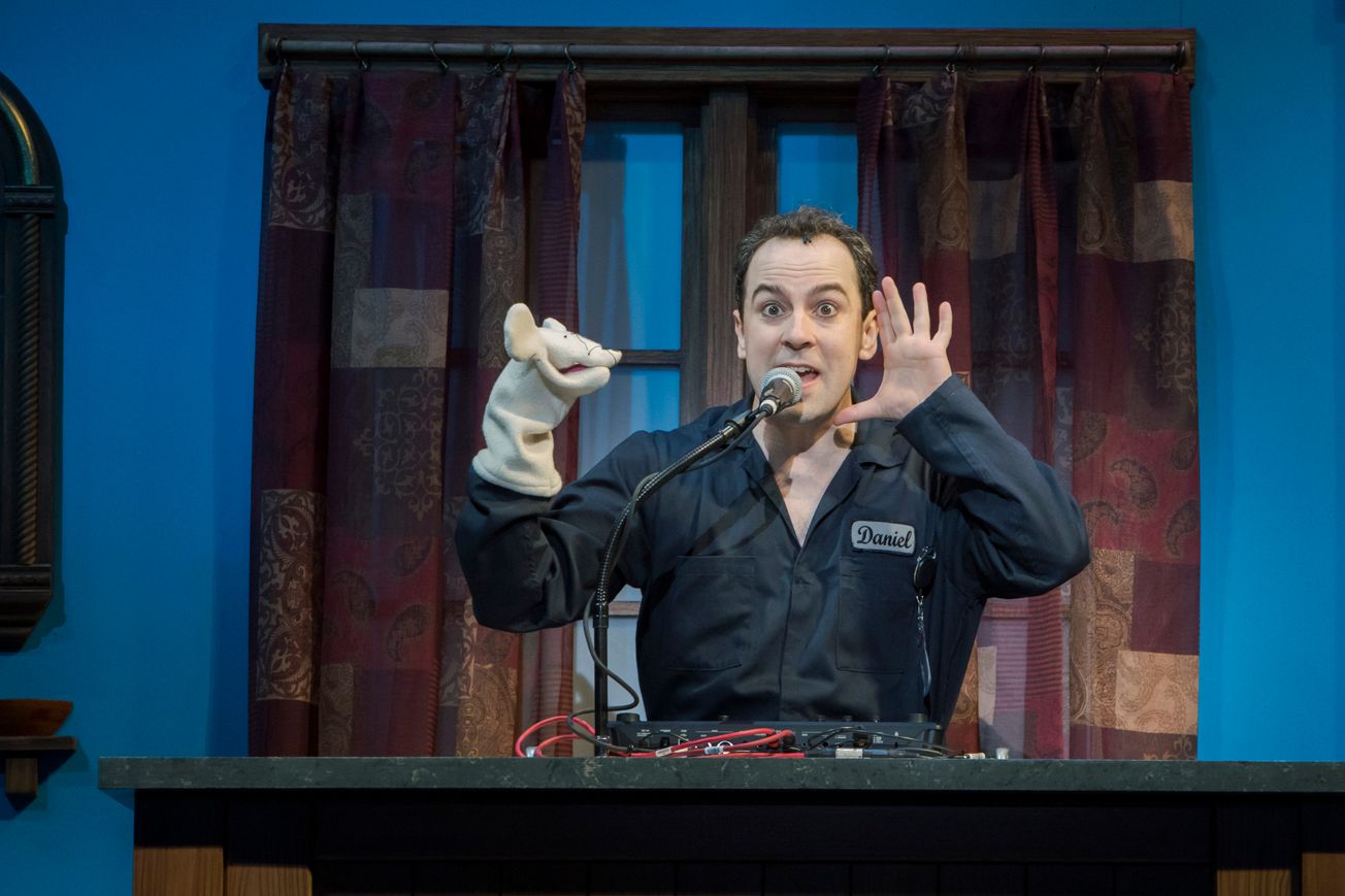 ‘Mrs. Doubtfire’ announces digital rush policy for Broadway run