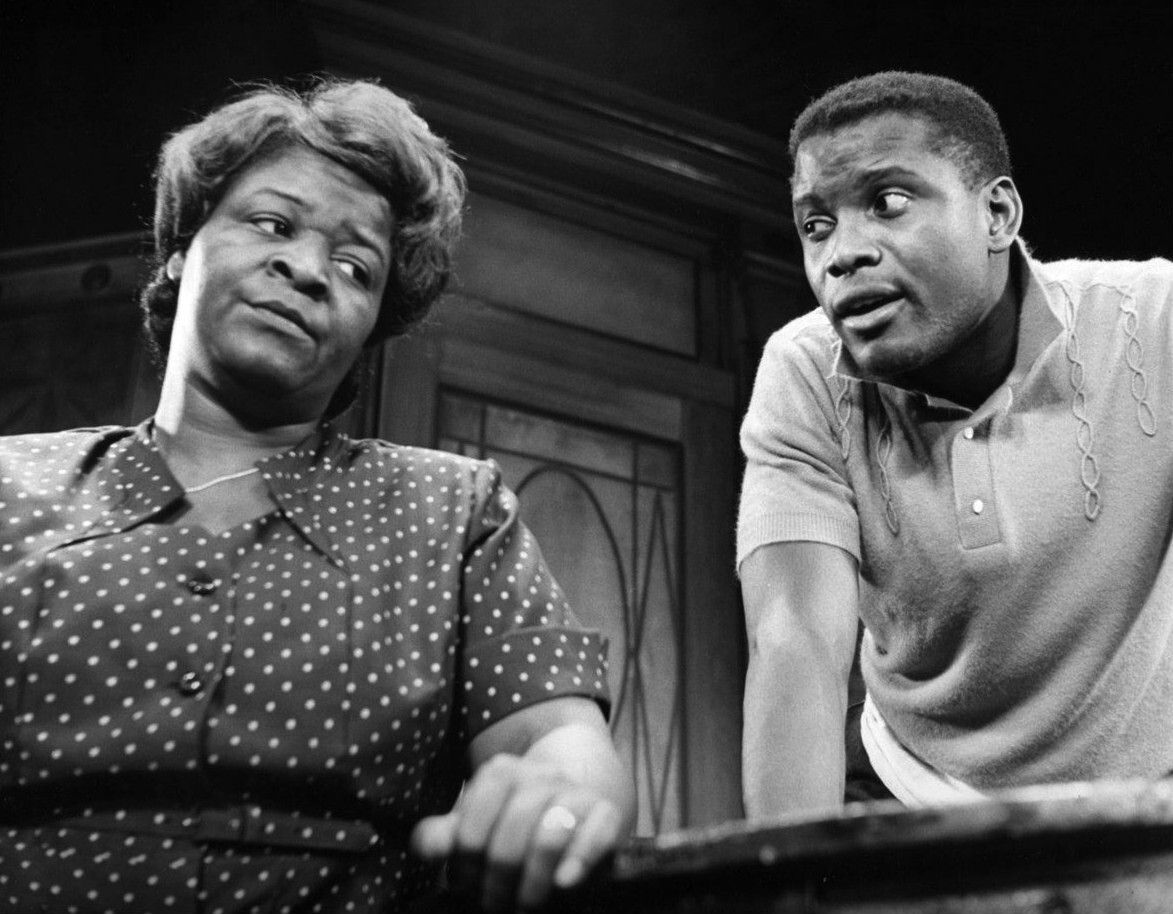 Broadway to dim its lights in memory of Sidney Poitier