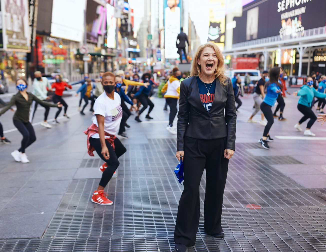 Broadway rallies behind Biden ahead of election day