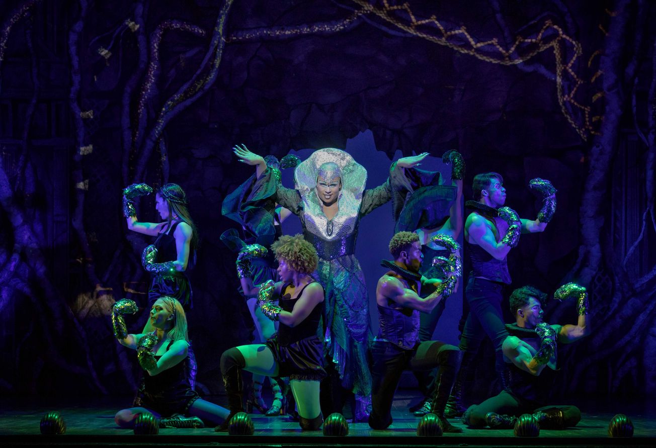 Ben Brantley issues apology for ‘Head Over Heels’ review