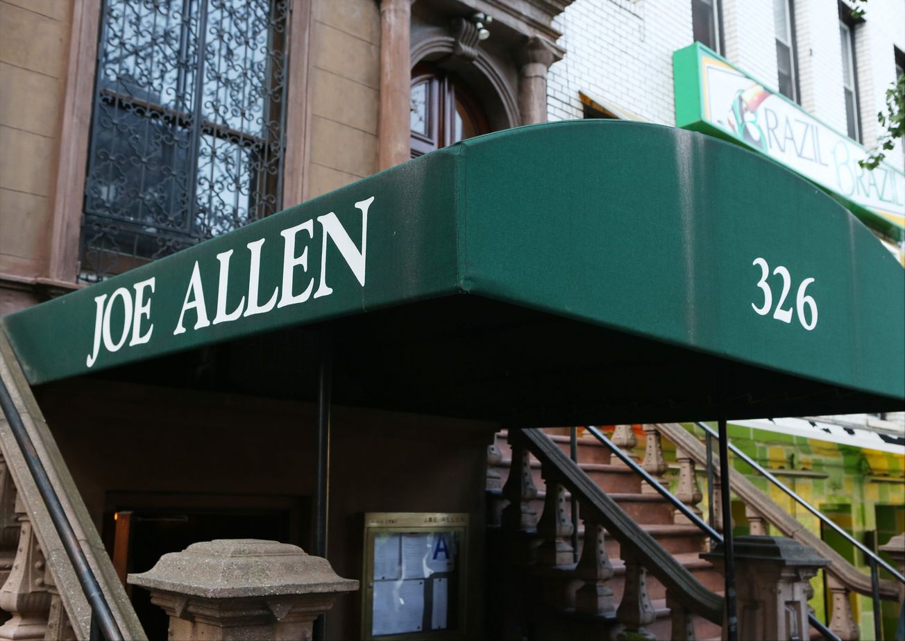 Theater district restaurants eye reopening after indoor dining approval