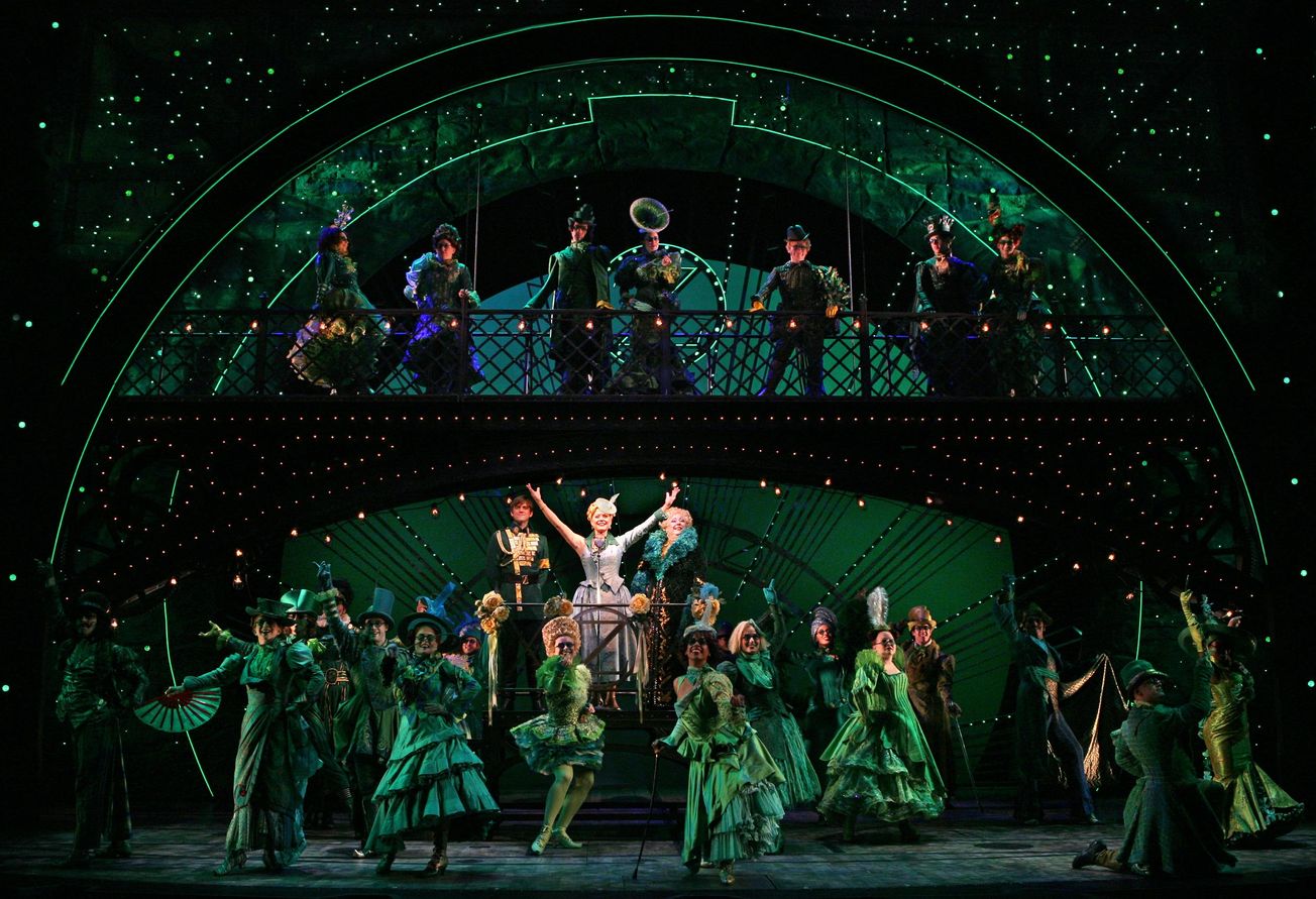 ‘Wicked’ to become fifth longest-running Broadway show