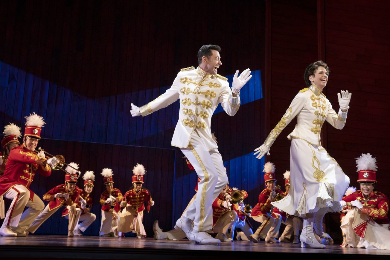 ‘The Music Man’ breaks all-time Red Bucket fundraising record for Broadway Cares