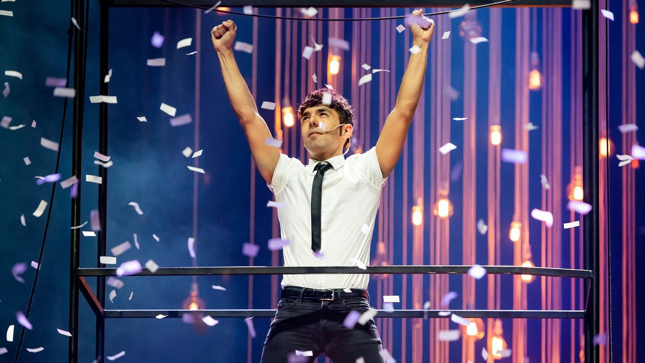 Exclusive: ‘El Mago Pop’ adds performance to limited Broadway engagement