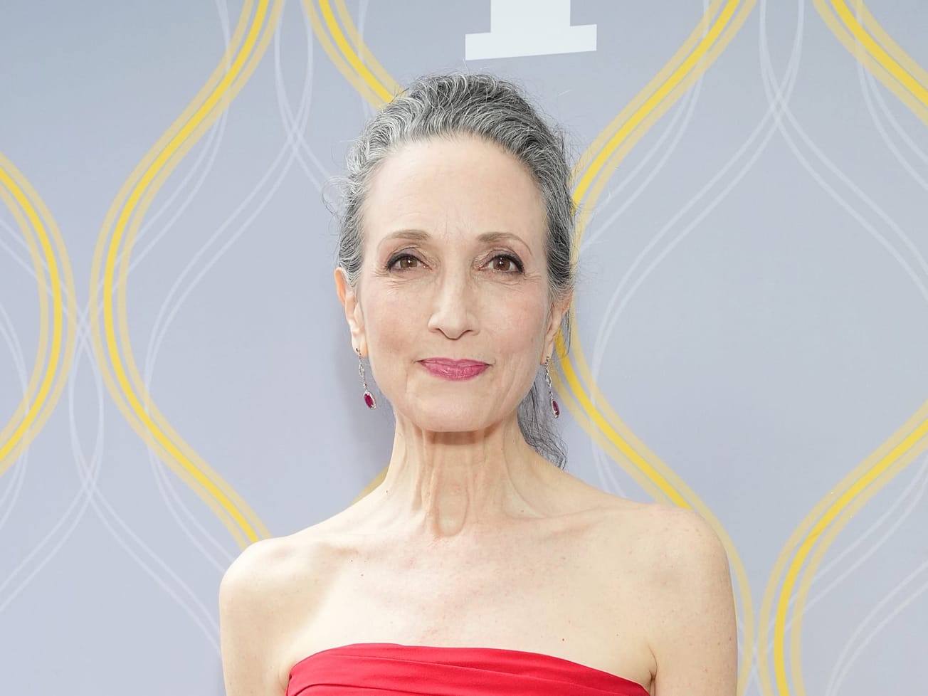 Bebe Neuwirth will join Vanessa Williams to announce 2024 Drama League ...