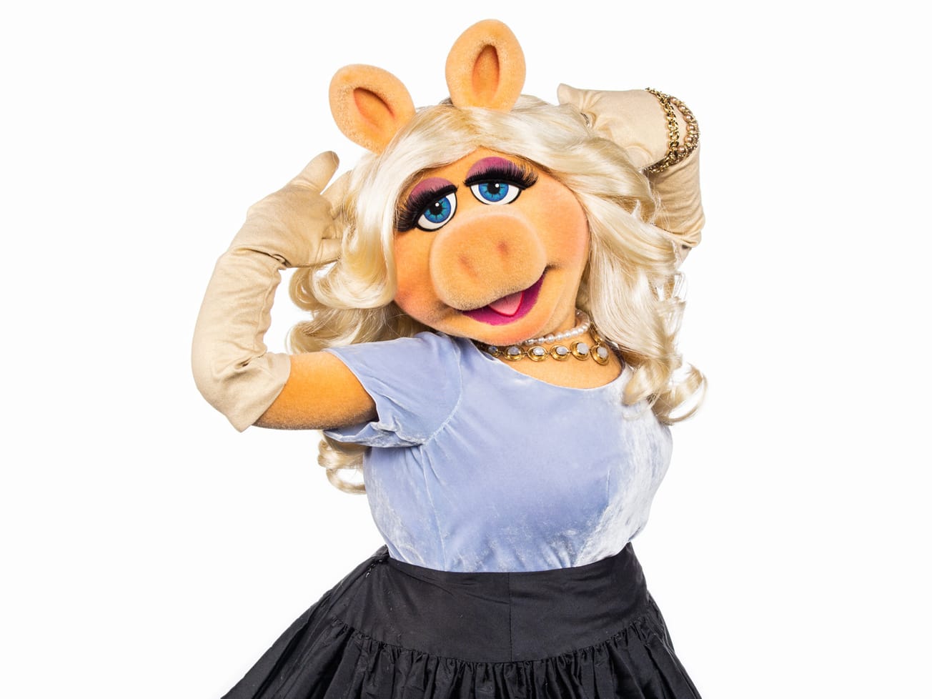 Miss Piggy to make a magical Broadway debut in ‘Rob Lake Magic With Special Guests The Muppets’